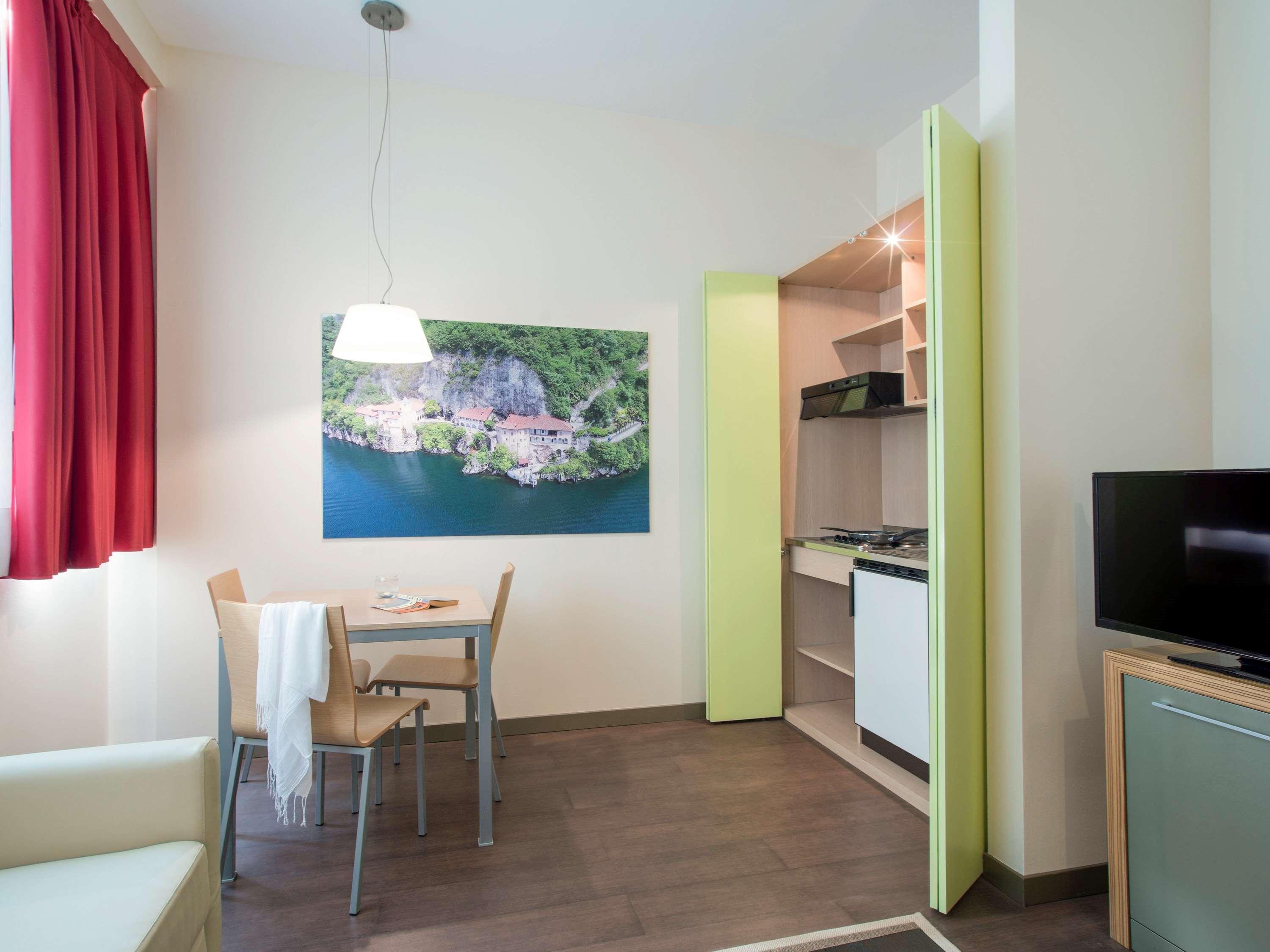 Bis Hotel Varese Kültér fotó
