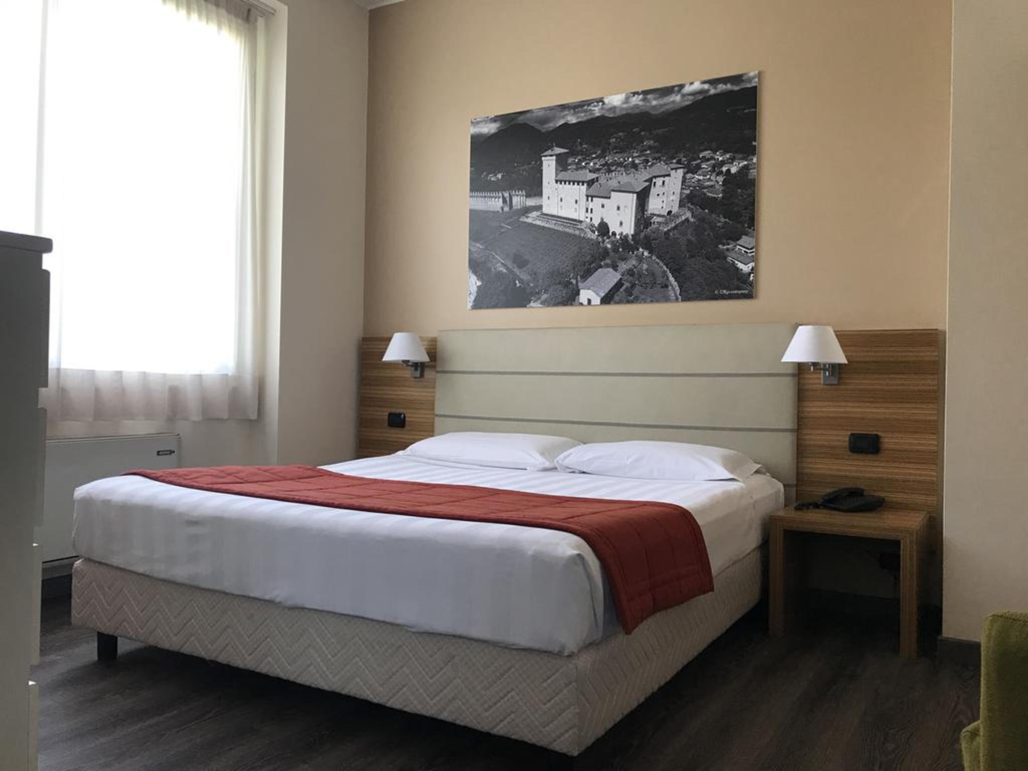Bis Hotel Varese Kültér fotó