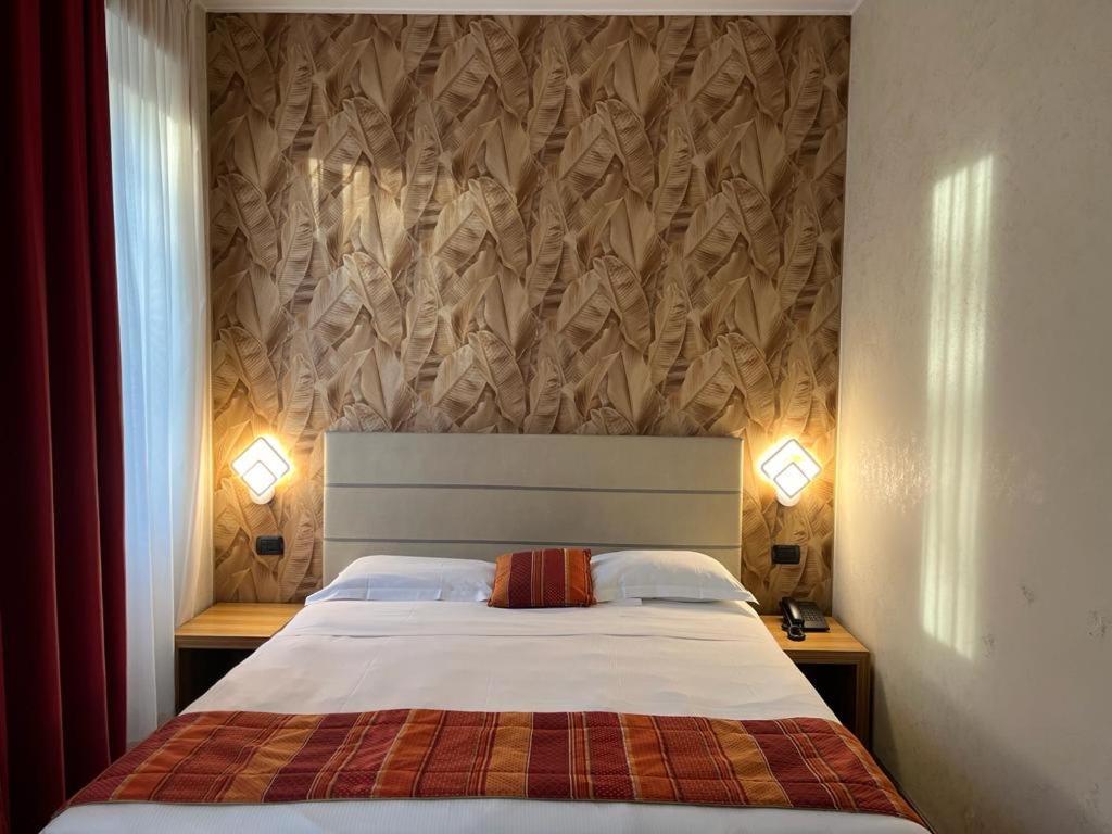 Bis Hotel Varese Kültér fotó