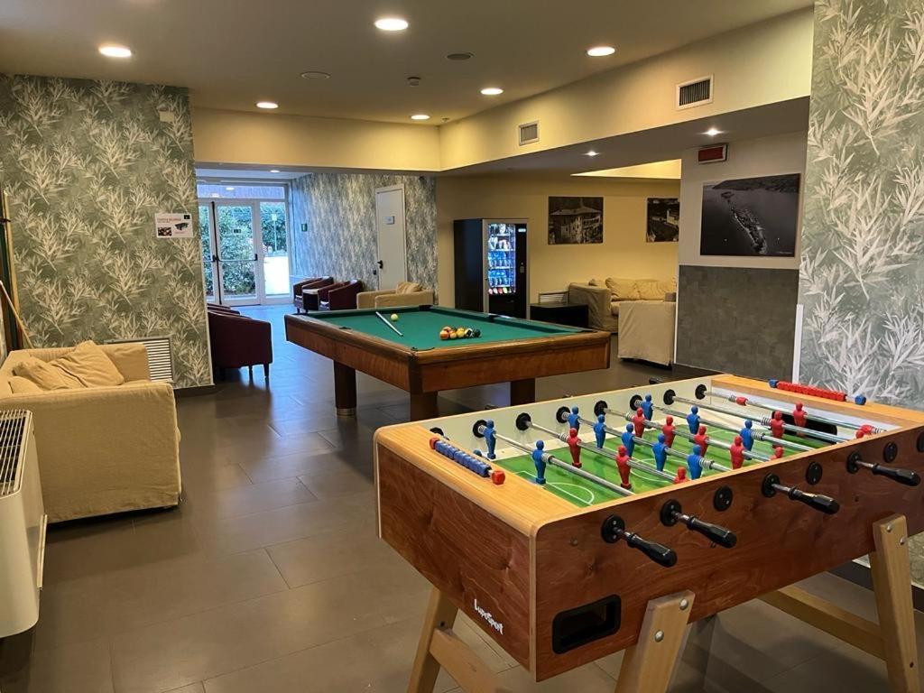 Bis Hotel Varese Kültér fotó