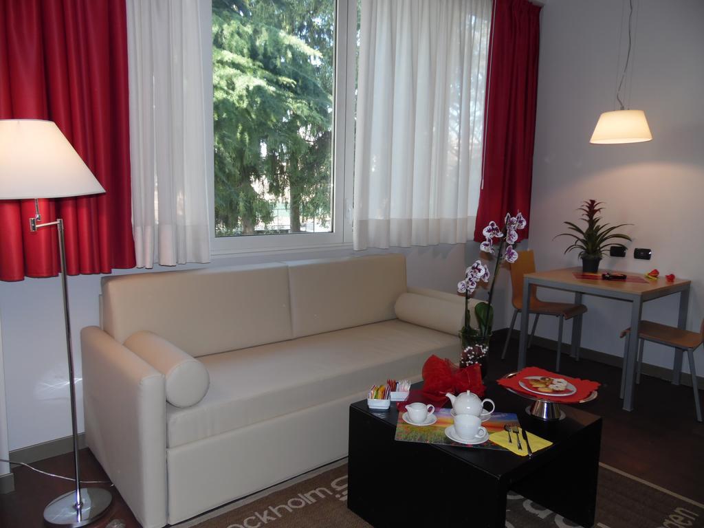 Bis Hotel Varese Kültér fotó
